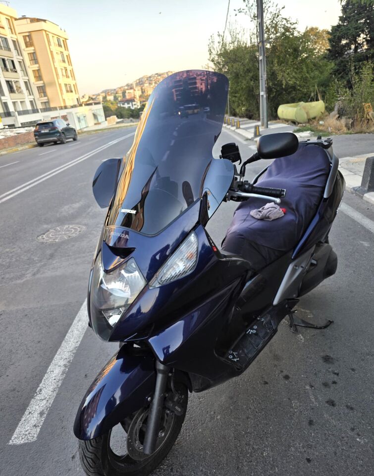 MOTOCAM Honda Silverwing FJS 400 Ön Cam 2001-2012 Model 68cm Siyah Renkli 4mm ELCİKLİ