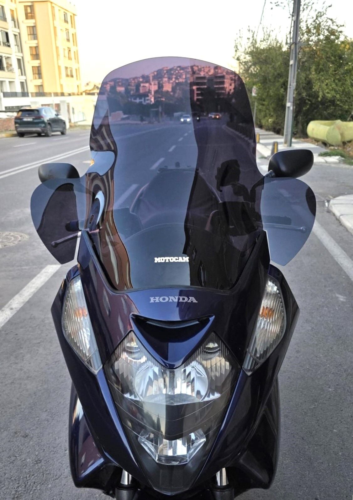 MOTOCAM Honda Silverwing FJS 600 Ön Cam 2001-2012 Model 68cm Siyah Renkli 4mm ELCİKLİ