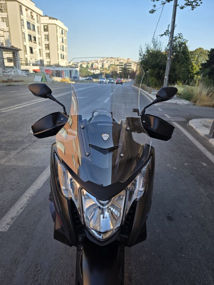 Honda İntegra Ön Cam 2014-2020 Model 68cm