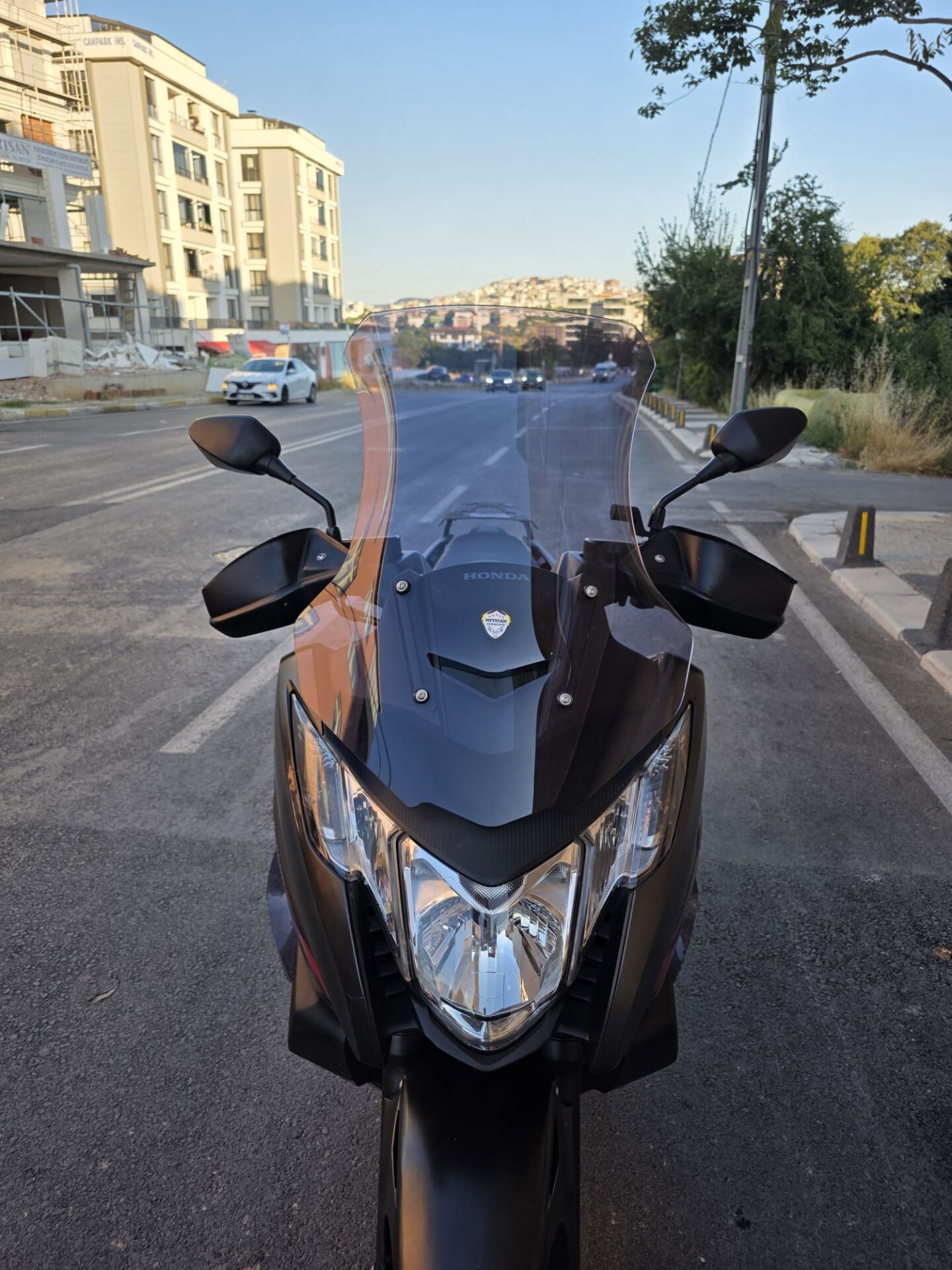 Honda İntegra Ön Cam 2014-2020 Model 68cm