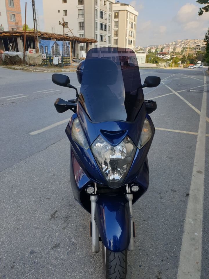 Honda Silverwing FJS 600 Ön Cam 2004-2009 Model 52cm