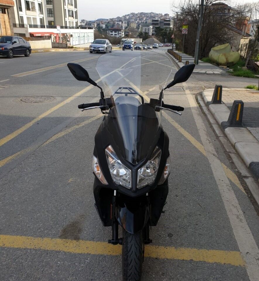 MOTOCAM SYM JET 14 125 Ön Cam 2017-2026 Model 65cm Şeffaf Renkli 4mm UZUN