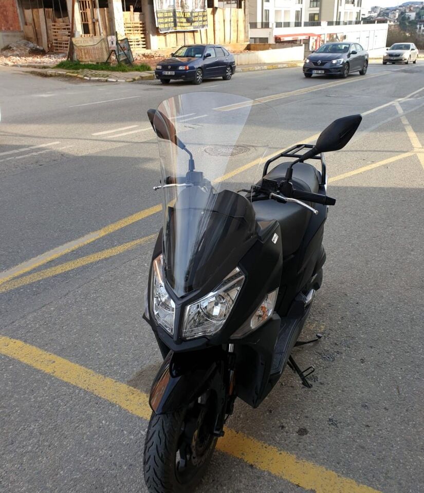 MOTOCAM SYM JET 14 125 Ön Cam 2017-2026 Model 74cm Şeffaf Renkli 4mm UZUN