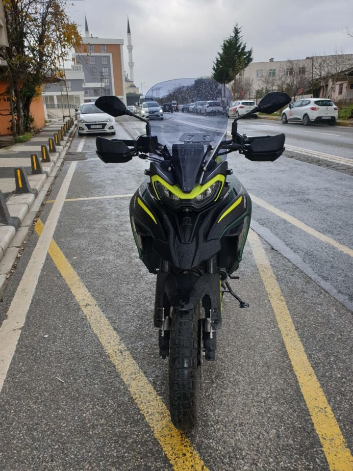 Benelli TRK 702 X Ön Cam 2. Tasarım 2024-2025 Model 51cm