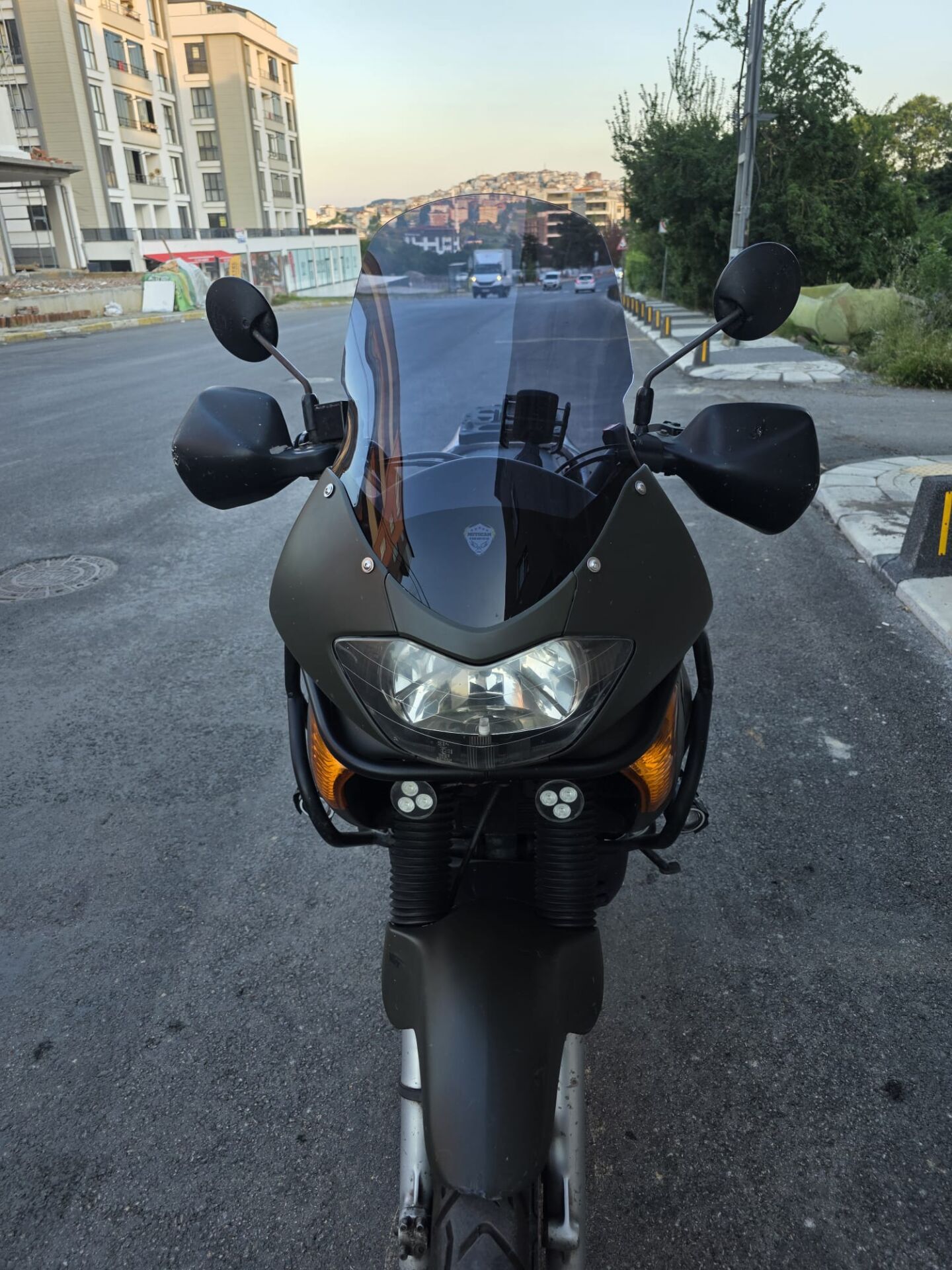 Honda Transalp XL 650  Ön Cam 2000-2008 Model 54cm