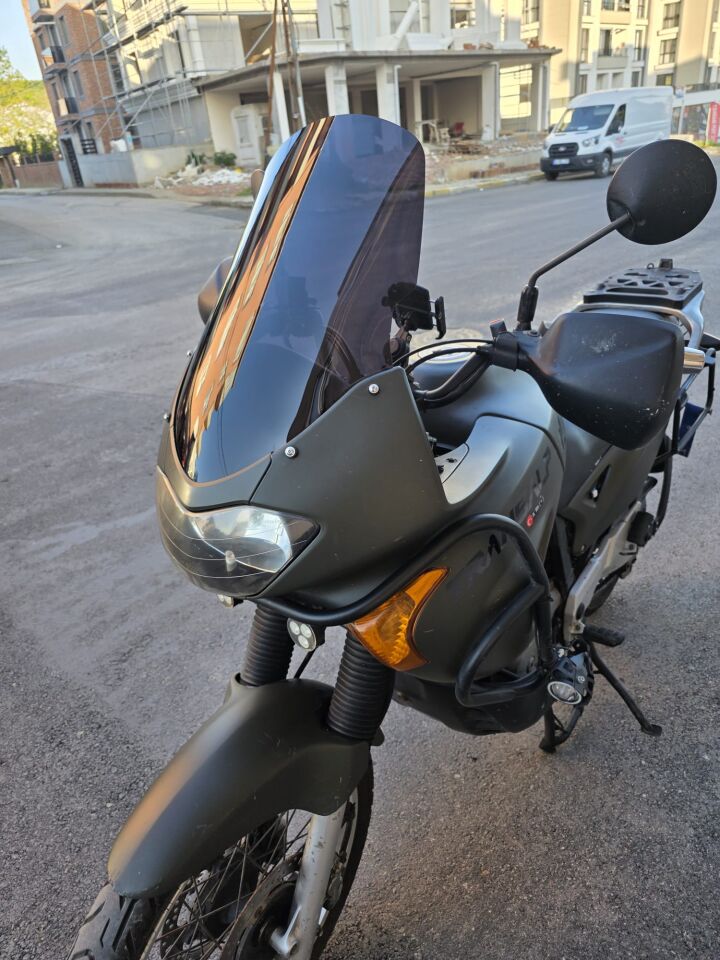 MOTOCAM Honda Transalp XL 650 Siperlik Ön Cam 2000-2008 Model 54cm Siyah Renkli 4mm