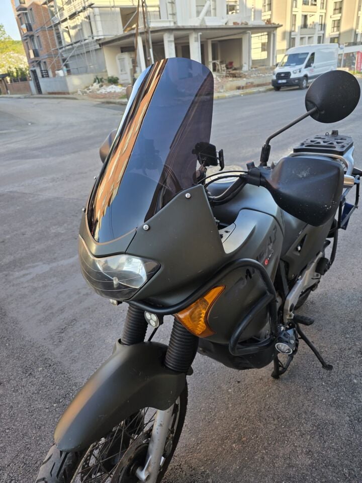MOTOCAM Honda Transalp XL 650 Siperlik Ön Cam 2000-2008 Model 54cm Siyah Renkli 4mm