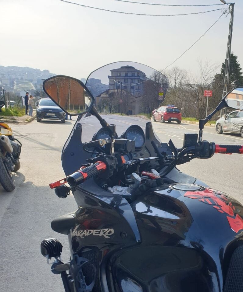 MOTOCAM Honda Varadero Ön Cam 1999-2003 Model 54cm Füme Renkli 4mm