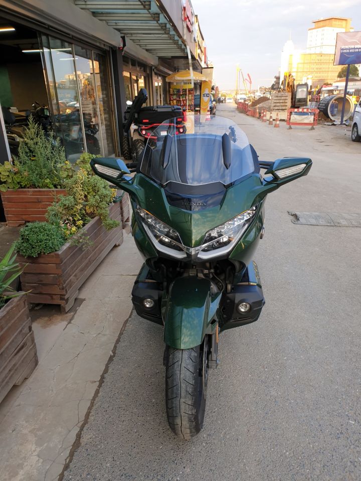 Honda Goldwing Bagger Ön Cam 2018-2023 Model 38cm