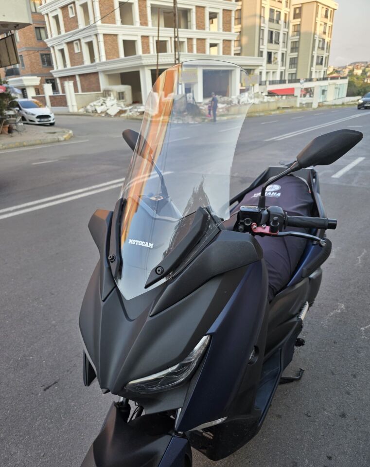 MOTOCAM Yamaha Xmax Ön Cam 2018-2022 Model 65cm Şeffaf Renkli 4mm