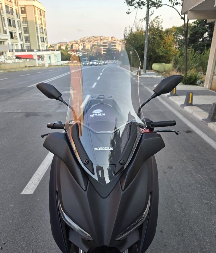 MOTOCAM Yamaha Xmax Ön Cam 2018-2022 Model 65cm Şeffaf Renkli 4mm