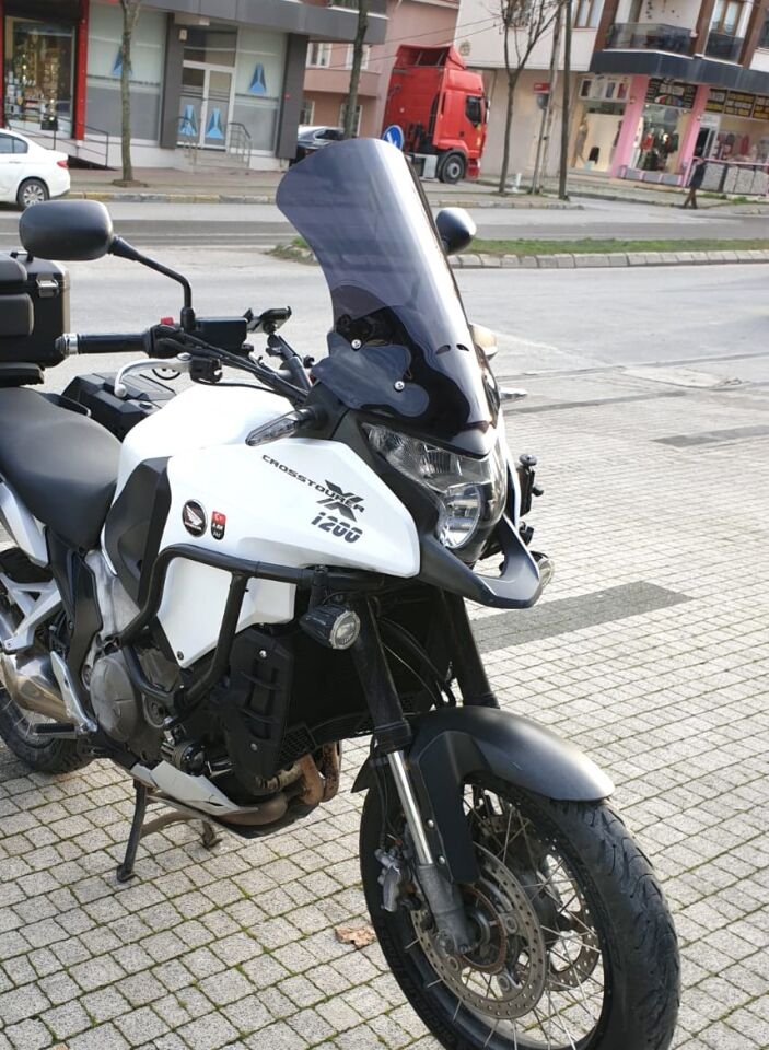 MOTOCAM Honda VFR 1200 Ön Cam 2012-2015 Model 50cm Siyah Renkli 4mm