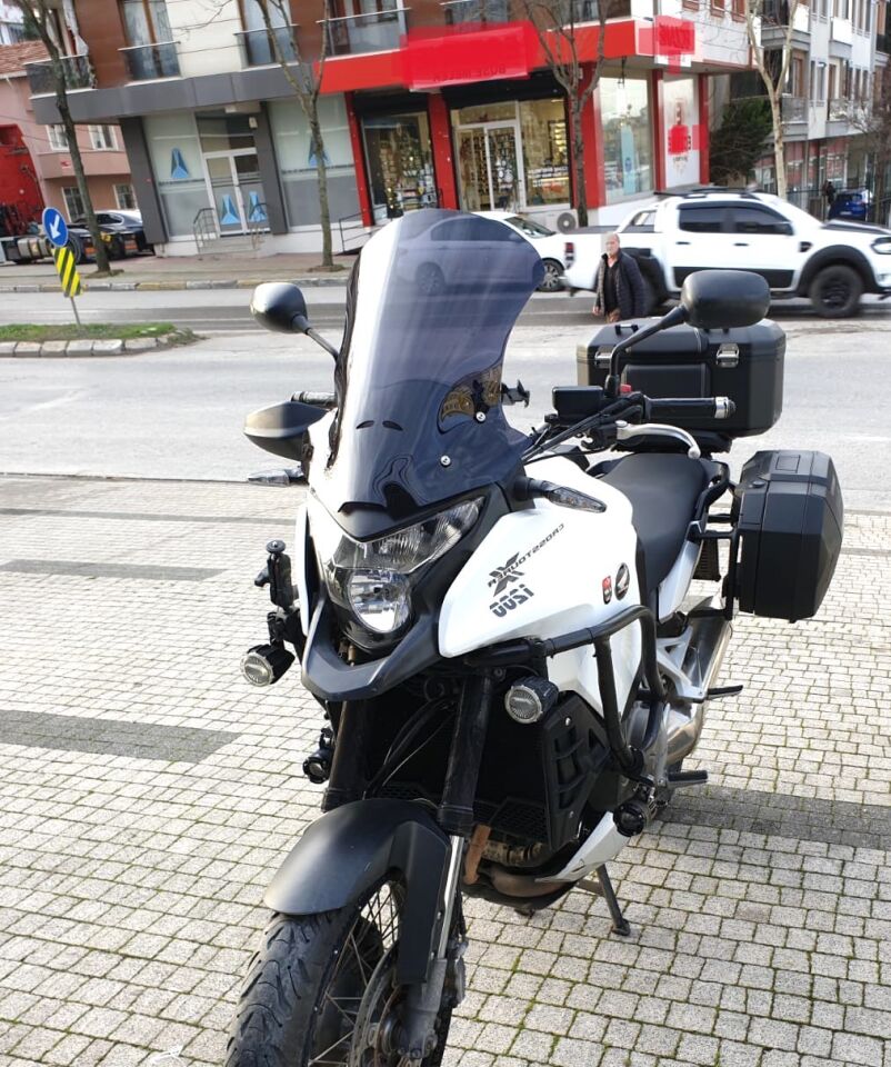 MOTOCAM Honda VFR 1200 Ön Cam 2012-2015 Model 50cm Siyah Renkli 4mm