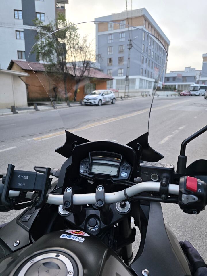 MOTOCAM Honda VFR 1200 Ön Cam 2012-2015 Model 58cm Şeffaf Renkli 4mm