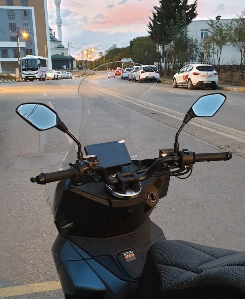 MOTOCAM Yuki Vampire 125 Ön Cam 2023-2026 Model 72cm Şeffaf Renkli 4mm