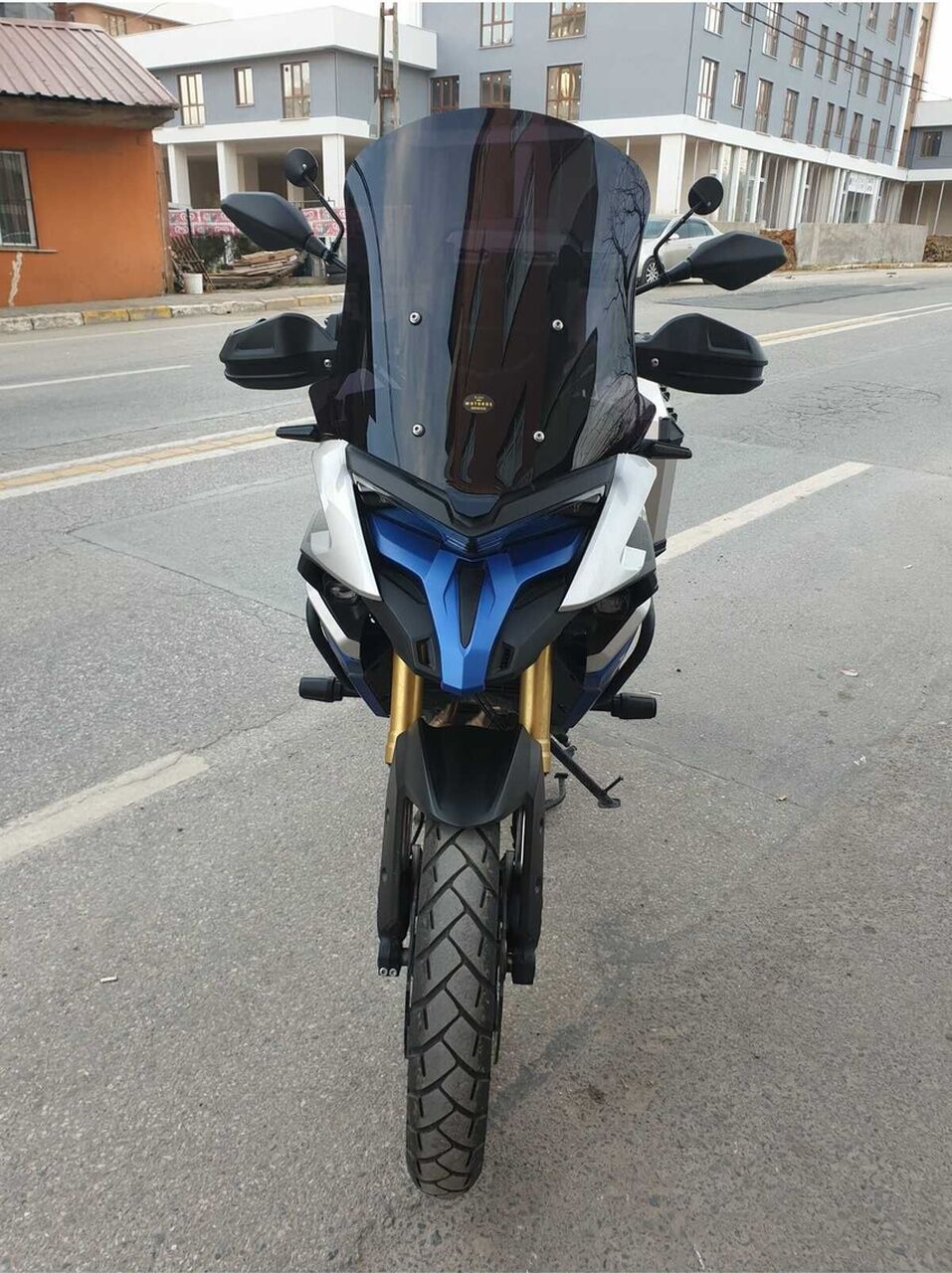 MOTOCAM Voge DS 625X Ön Cam 2023-2026 Model 56cm Siyah Renkli 4mm GENİŞ MODEL