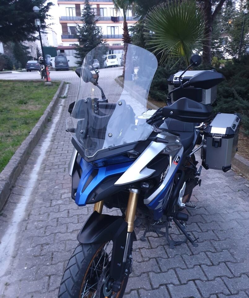 MOTOCAM Voge DS 625X Ön Cam 2023-2026 Model 56cm Şeffaf Renkli 4mm GENİŞ MODEL