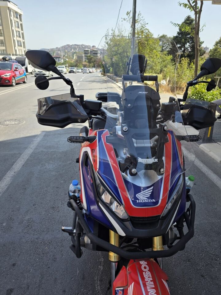 MOTOCAM Honda X-ADV 750 Ön Cam 2017-2020 Model 70cm Şeffaf Renkli 4mm UZUN