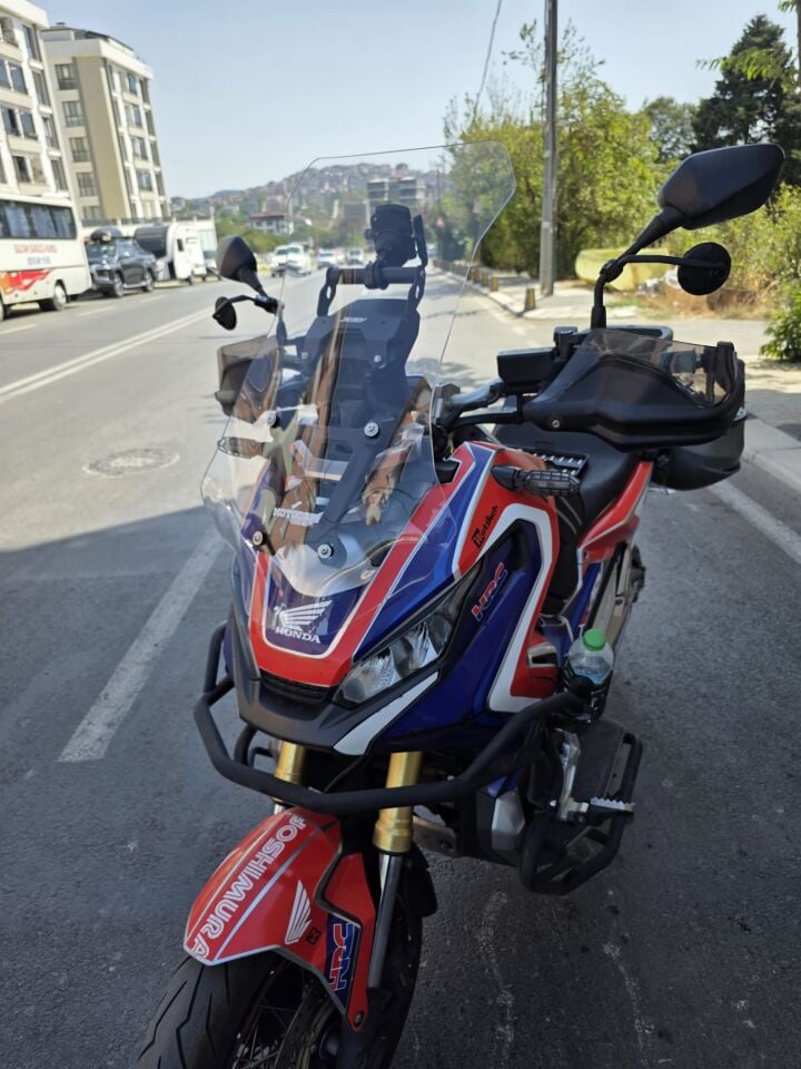 MOTOCAM Honda X-ADV 750 Ön Cam 2017-2020 Model 70cm Şeffaf Renkli 4mm UZUN