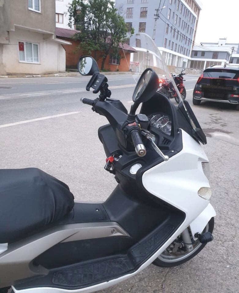 MOTOCAM Kymco Xciting 500 İ Ön Cam 2008-2012 Model 62cm Şeffaf Renkli 4mm