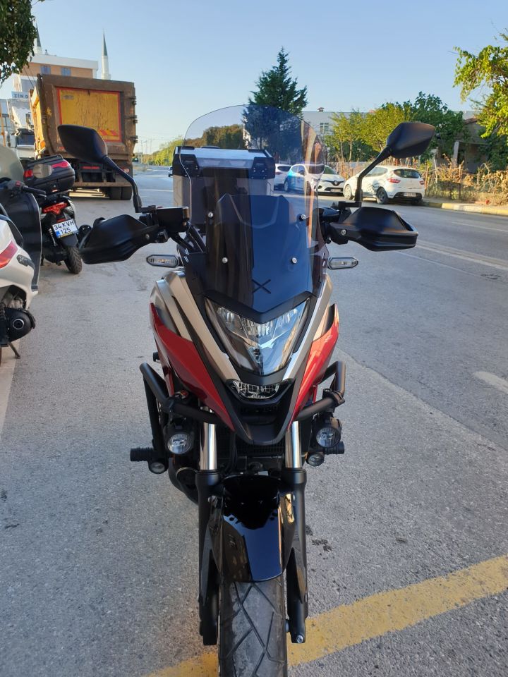 Açıkfüme Renkli
