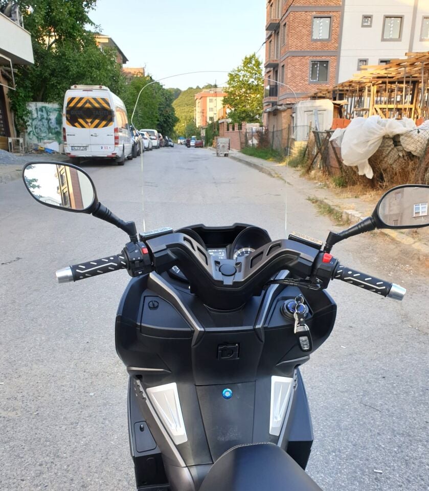 MOTOCAM Kanuni Reha 250 Ön Cam 2022-2026 Model 72cm Şeffaf Renkli 4mm UZUN