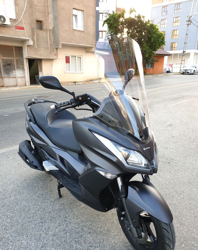 MOTOCAM Kanuni Reha 250 Ön Cam 2022-2026 Model 72cm Şeffaf Renkli 4mm UZUN