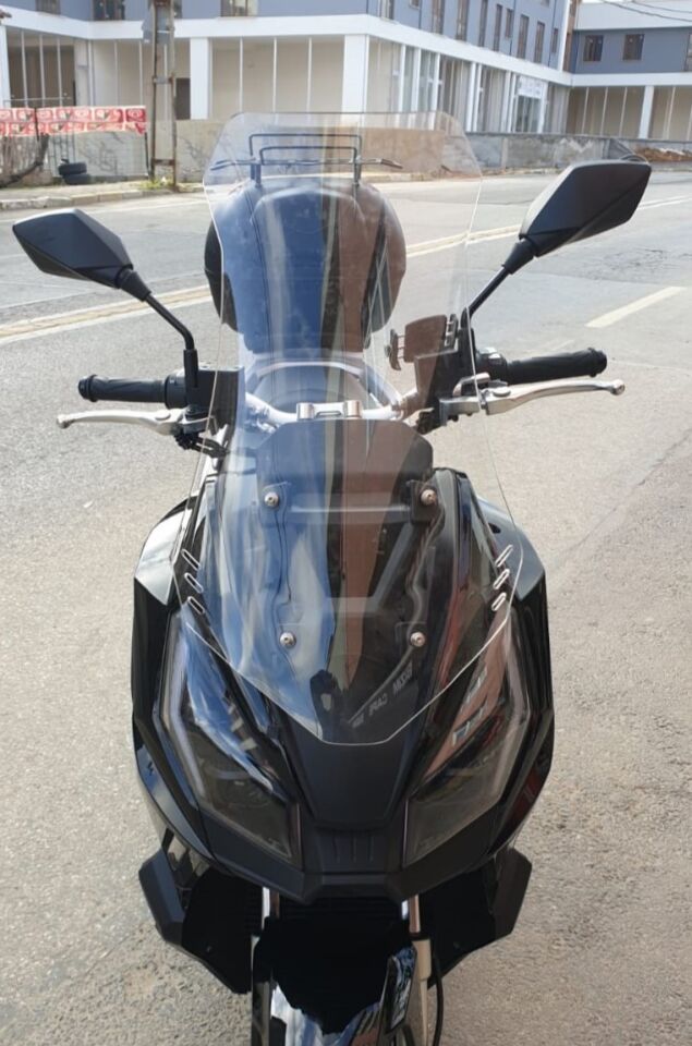 MOTOCAM Kanuni Seha 125 Ön Cam 2022-2026 Model 65cm Şeffaf Renkli 4mm ORTA BOYLU