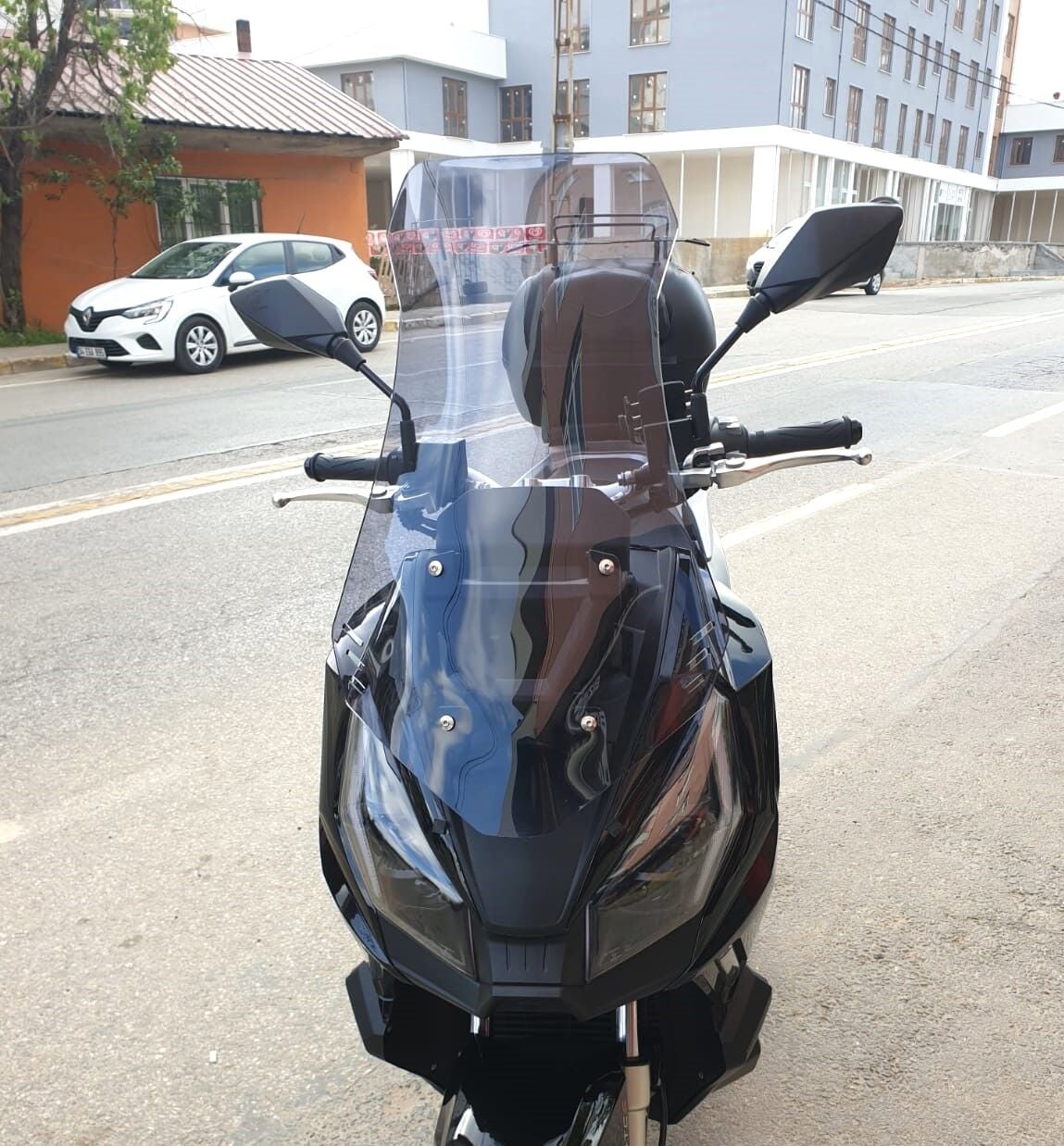 MOTOCAM Kanuni Seha 125 Ön Cam 2022-2026 Model 75cm Füme Renkli 4mm UZUN