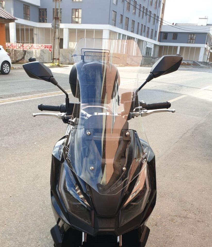 MOTOCAM Kanuni Seha 125 Ön Cam 2022-2026 Model 75cm Şeffaf Renkli 4mm UZUN