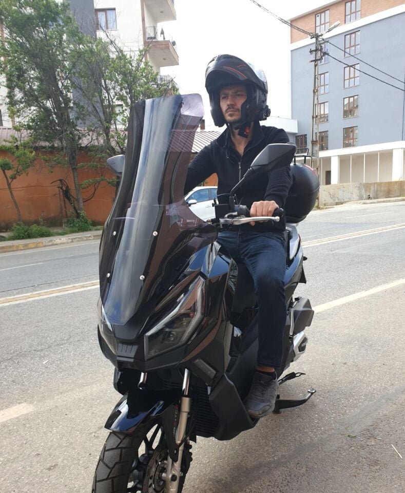 MOTOCAM Kanuni Seha Ön Cam 2022-2026 Model 78cm Siyah Renkli 4mm UZUN