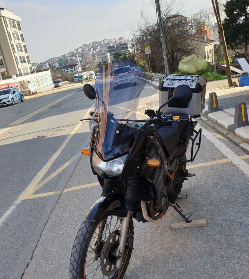 MOTOCAM Kawasaki KLE 500 Ön Cam 2005-2008 Model 58cm Füme Renkli 4mm UZUN