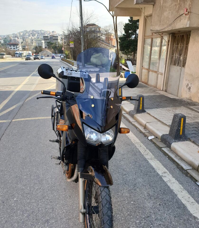 MOTOCAM Kawasaki KLE 500 Ön Cam 2005-2008 Model 58cm Füme Renkli 4mm UZUN