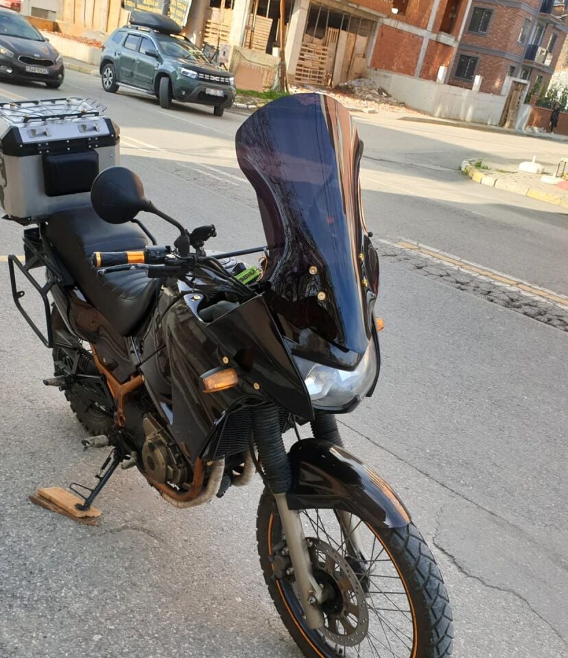 MOTOCAM Kawasaki KLE 500 Ön Cam 2005-2008 Model 58cm Siyah Renkli 4mm UZUN