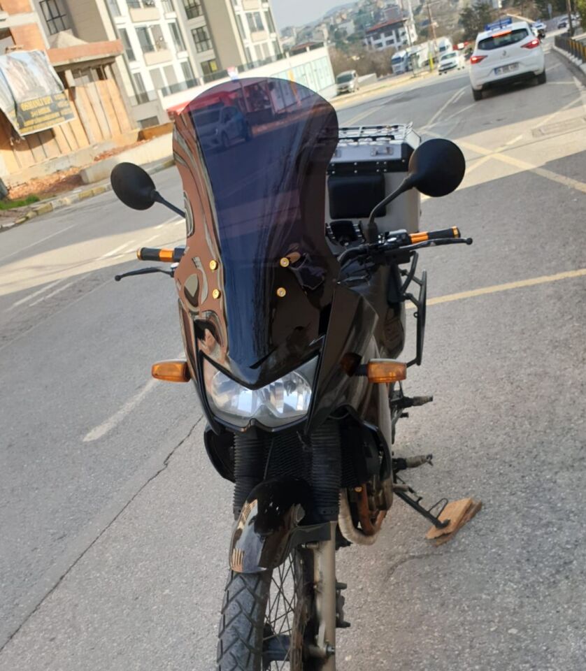 MOTOCAM Kawasaki KLE 500 Ön Cam 2005-2008 Model 58cm Siyah Renkli 4mm UZUN