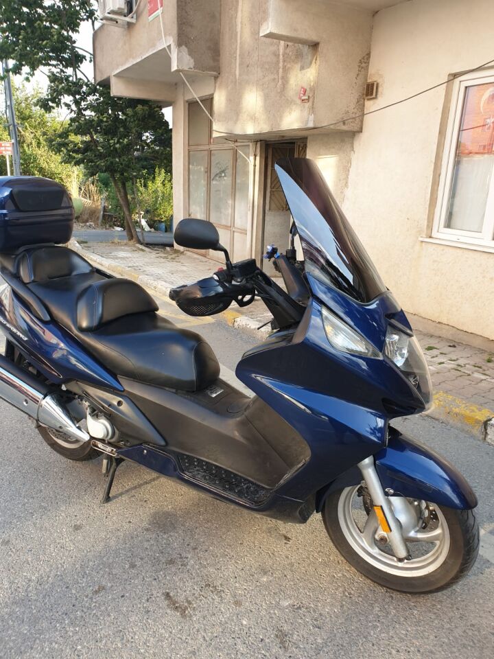 MOTOCAM Honda Silverwing FJS 600 Ön Cam 2001-2012 Model 56cm Siyah Renkli 4mm