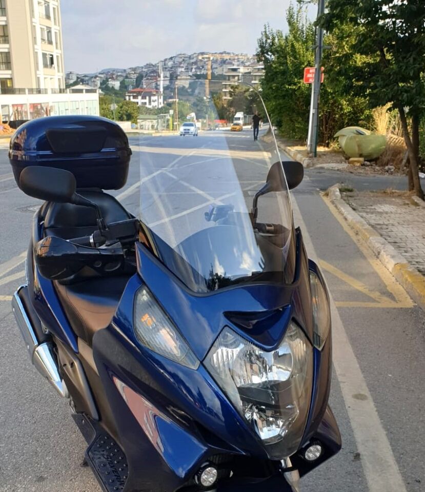 MOTOCAM Honda Silverwing FJS 600 Ön Cam 2001-2012 Model 56cm Şeffaf Renkli 4mm