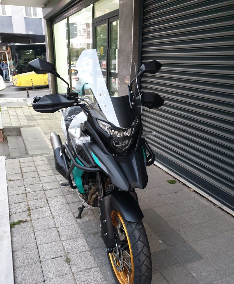 MOTOCAM Kove 510 X Ön Cam 2024-2026 Model 53cm Şeffaf Renkli 4mm