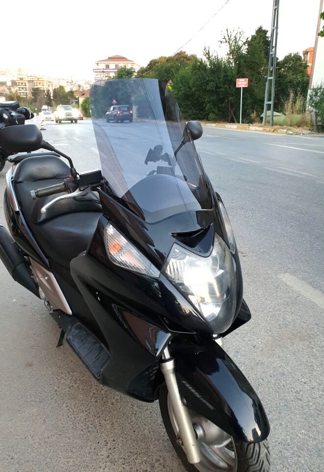 MOTOCAM Honda Silverwing SWT 400 Ön Cam 2006-2009 Model 56cm Füme Renkli 4mm