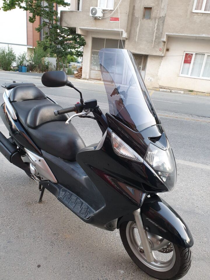 MOTOCAM Honda Silverwing SWT 400 Ön Cam 2006-2009 Model 56cm Füme Renkli 4mm