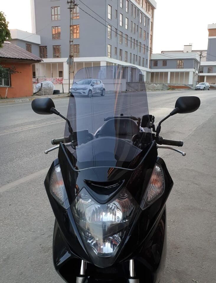 MOTOCAM Honda Silverwing SWT 400 Ön Cam 2006-2009 Model 56cm Füme Renkli 4mm