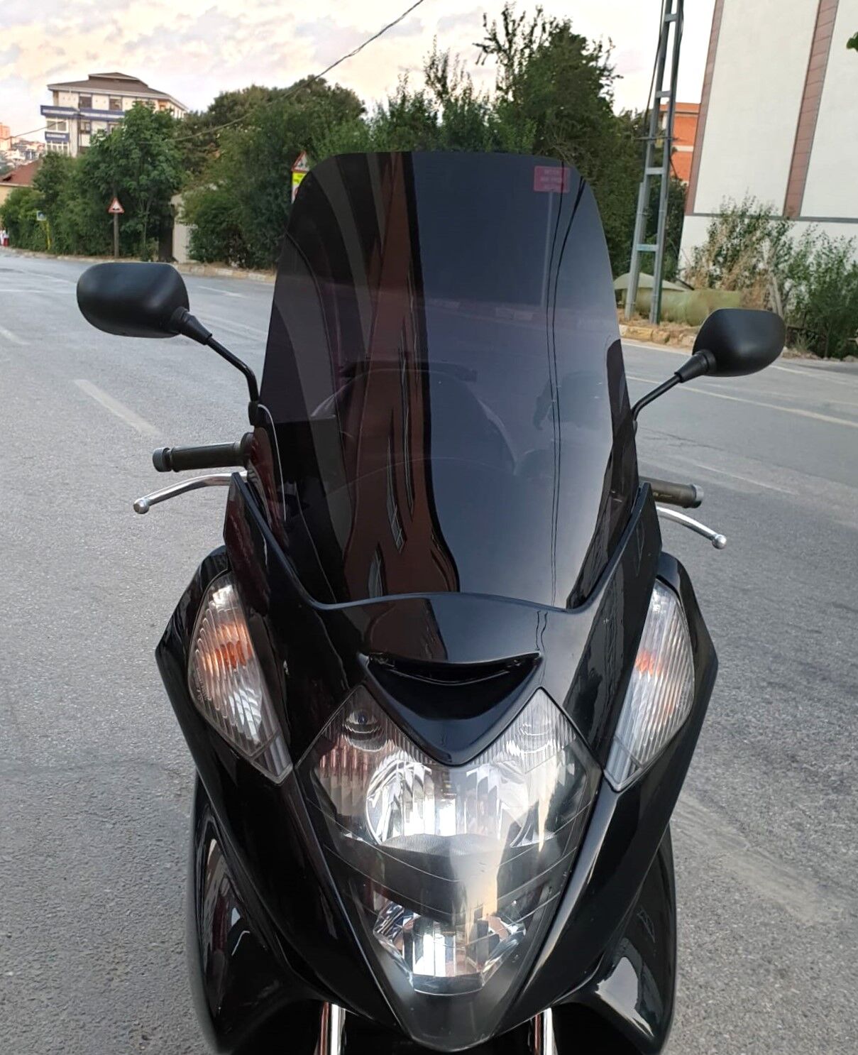 MOTOCAM Honda Silverwing SWT 400 Ön Cam 2006-2009 Model 56cm Siyah Renkli 4mm