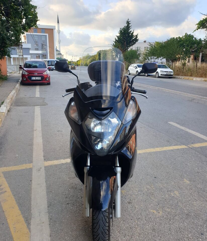 MOTOCAM Honda Silverwing SWT 400 Ön Cam 2006-2009 Model 56cm Şeffaf Renkli 4mm