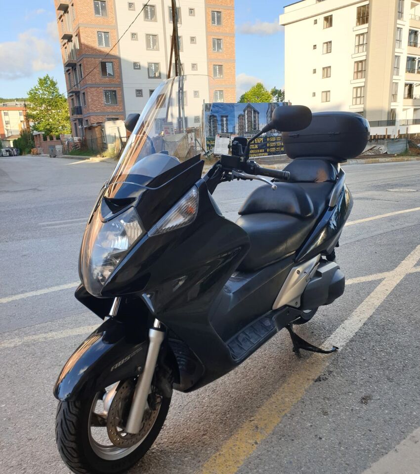 MOTOCAM Honda Silverwing SWT 400 Ön Cam 2006-2009 Model 56cm Şeffaf Renkli 4mm