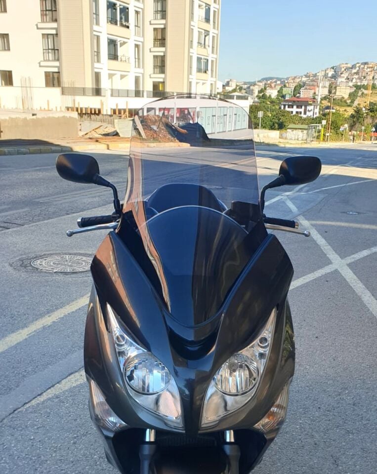 MOTOCAM Honda Silverwing SWT 600 Ön Cam 2008-2013 Model 71cm Füme Renkli 4mm