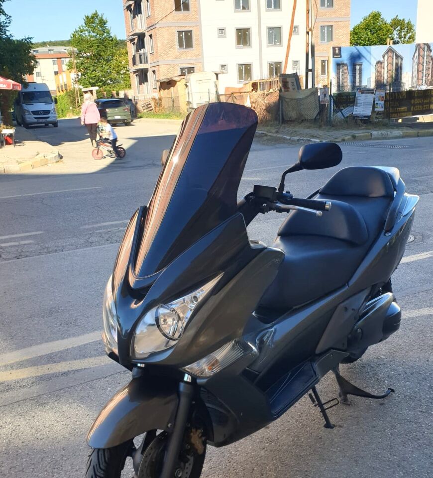 MOTOCAM Honda Silverwing SWT 600 Ön Cam 2008-2013 Model 71cm Siyah Renkli 4mm