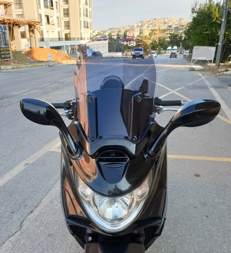 MOTOCAM Kymco Xciting 500 İ Ön Cam 2008-2012 Model 62cm Füme Renkli 4mm