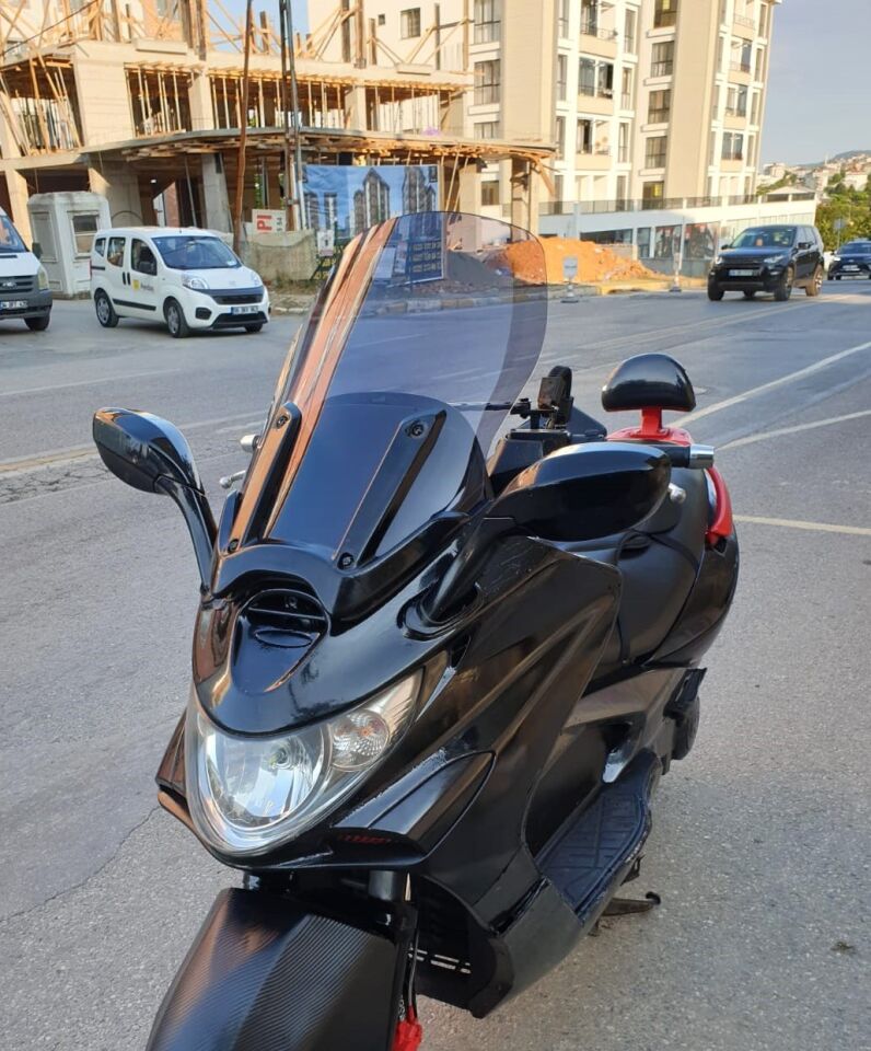 MOTOCAM Kymco Xciting 500 İ Ön Cam 2008-2012 Model 62cm Füme Renkli 4mm