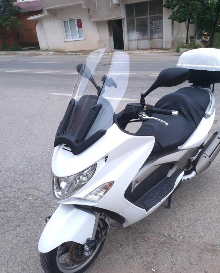 MOTOCAM Kymco Xciting 500 İ Ön Cam 2008-2012 Model 62cm Şeffaf Renkli 4mm