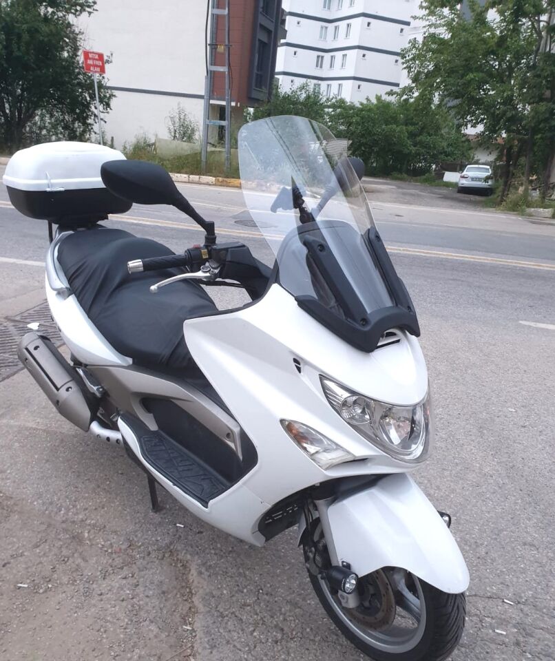 MOTOCAM Kymco Xciting 500 İ Ön Cam 2008-2012 Model 62cm Şeffaf Renkli 4mm